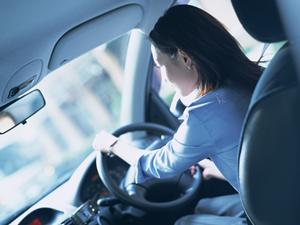 保険修理・事故修理の専門店です