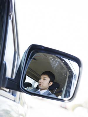 信頼できる車検業者を選ぶための完全ガイド:料金、サービス、代車のポイントを徹底解説!